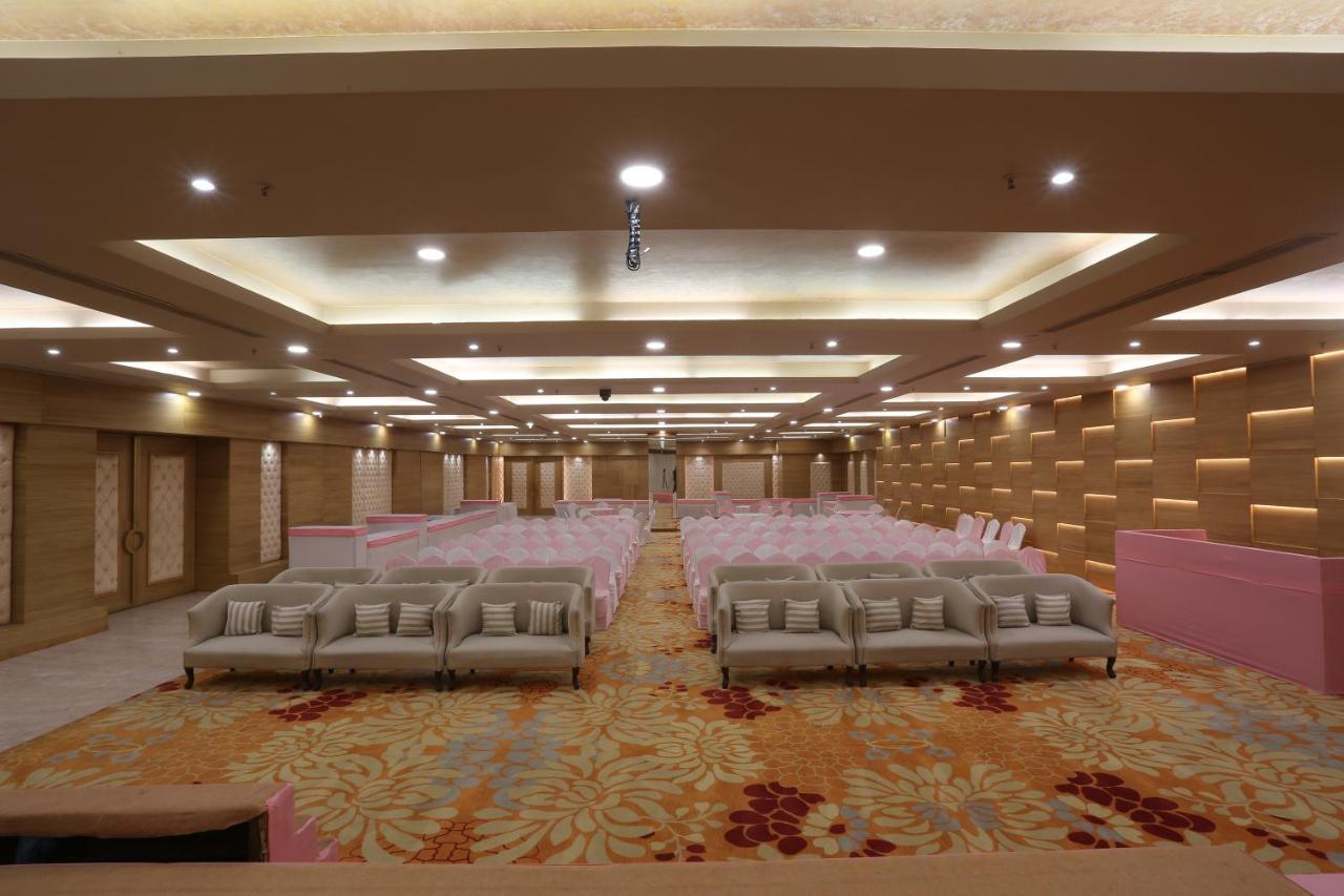 Ymca International Centre Hotel Ahmedabad Luaran gambar
