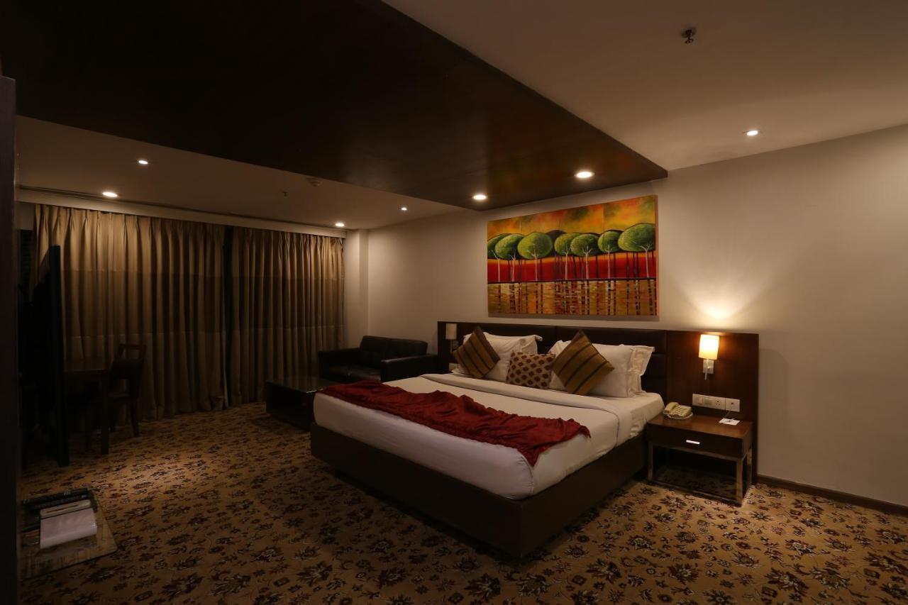 Ymca International Centre Hotel Ahmedabad Luaran gambar