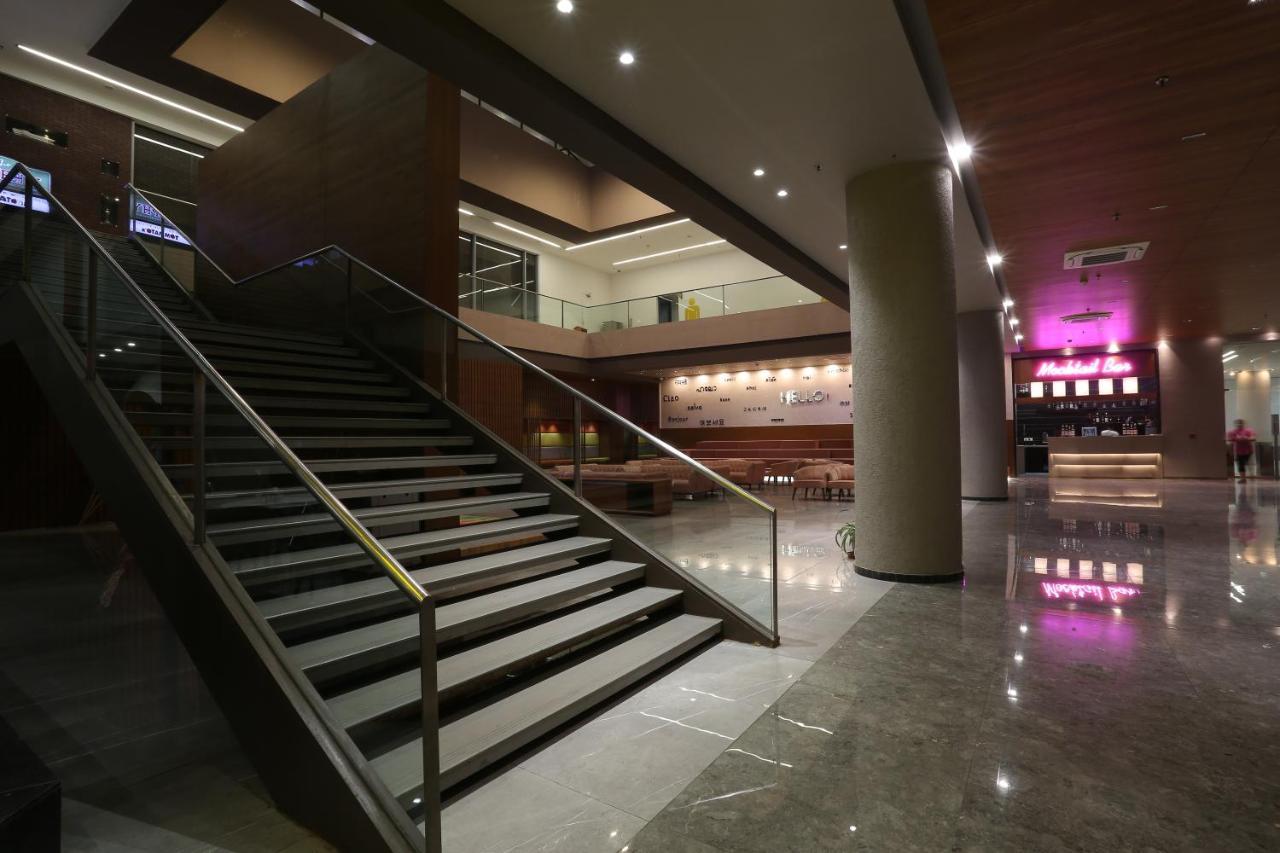 Ymca International Centre Hotel Ahmedabad Luaran gambar