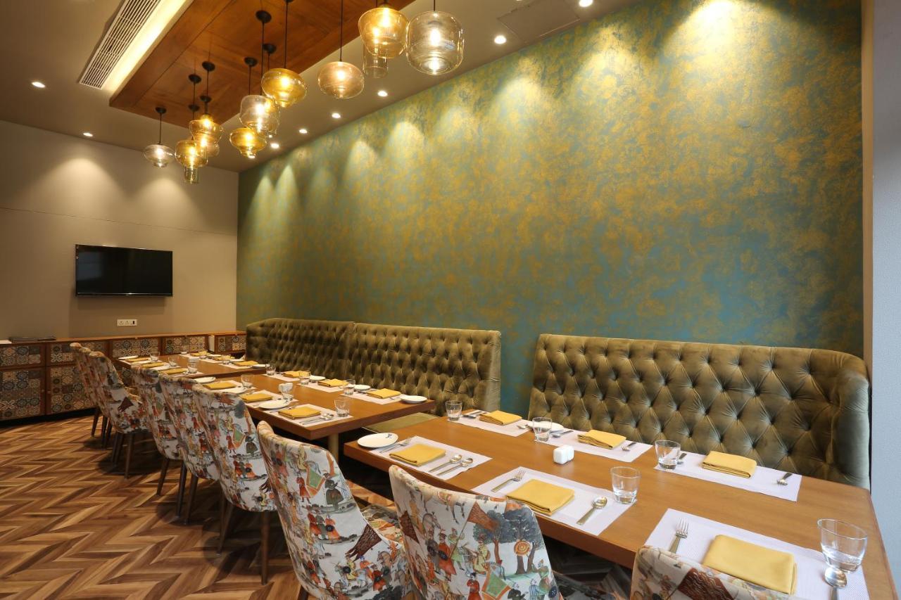 Ymca International Centre Hotel Ahmedabad Luaran gambar