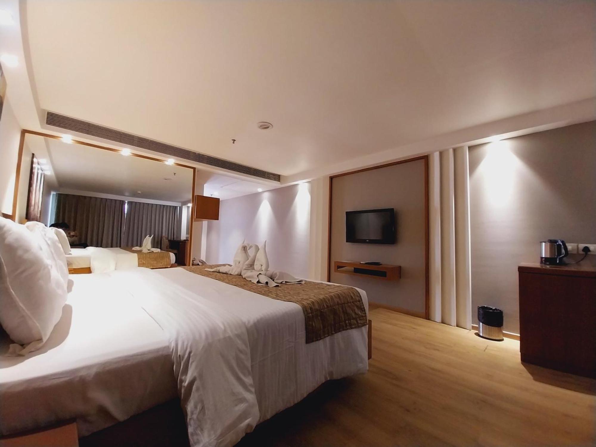 Ymca International Centre Hotel Ahmedabad Luaran gambar