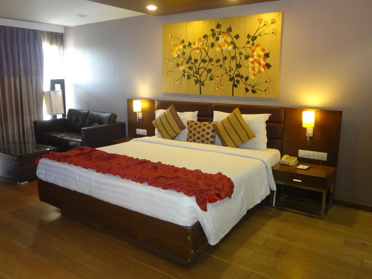 Ymca International Centre Hotel Ahmedabad Luaran gambar